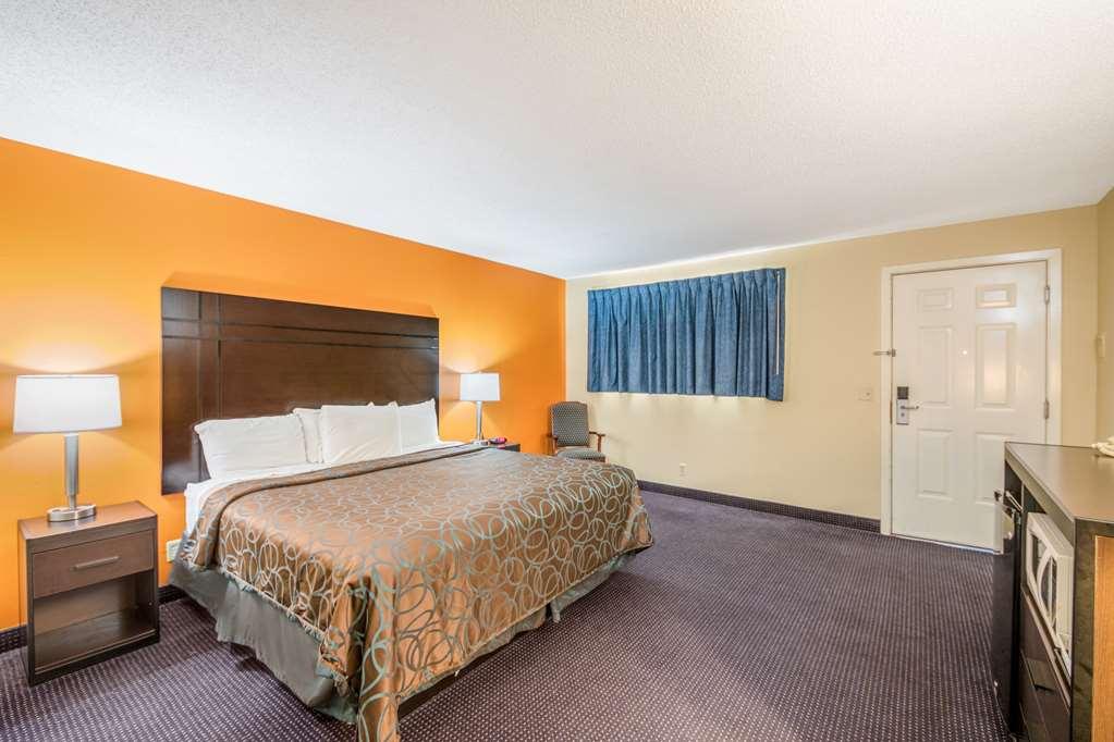 Americas Best Value Inn Giddings Habitación foto