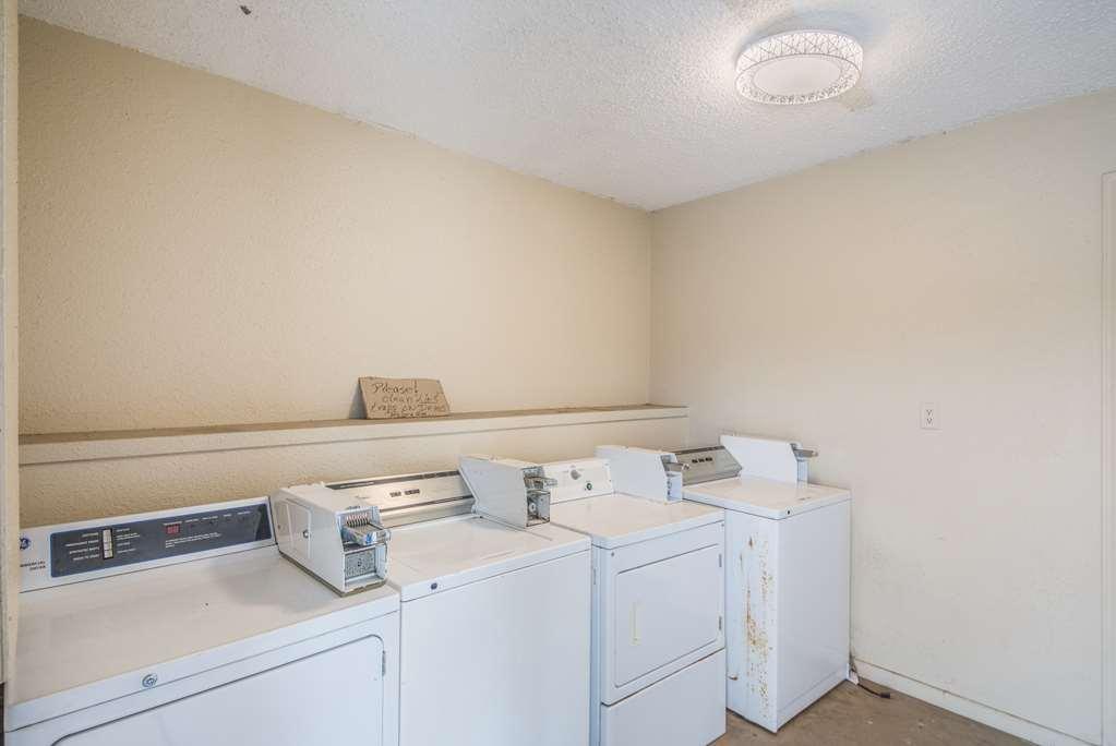 Americas Best Value Inn Giddings Facilidades foto