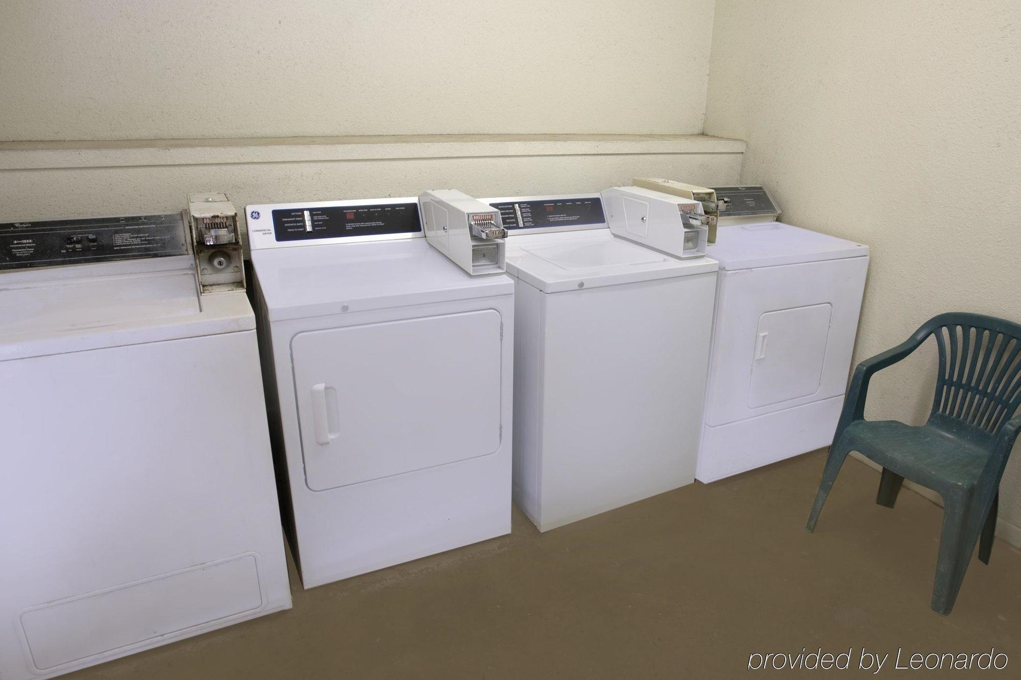 Americas Best Value Inn Giddings Facilidades foto